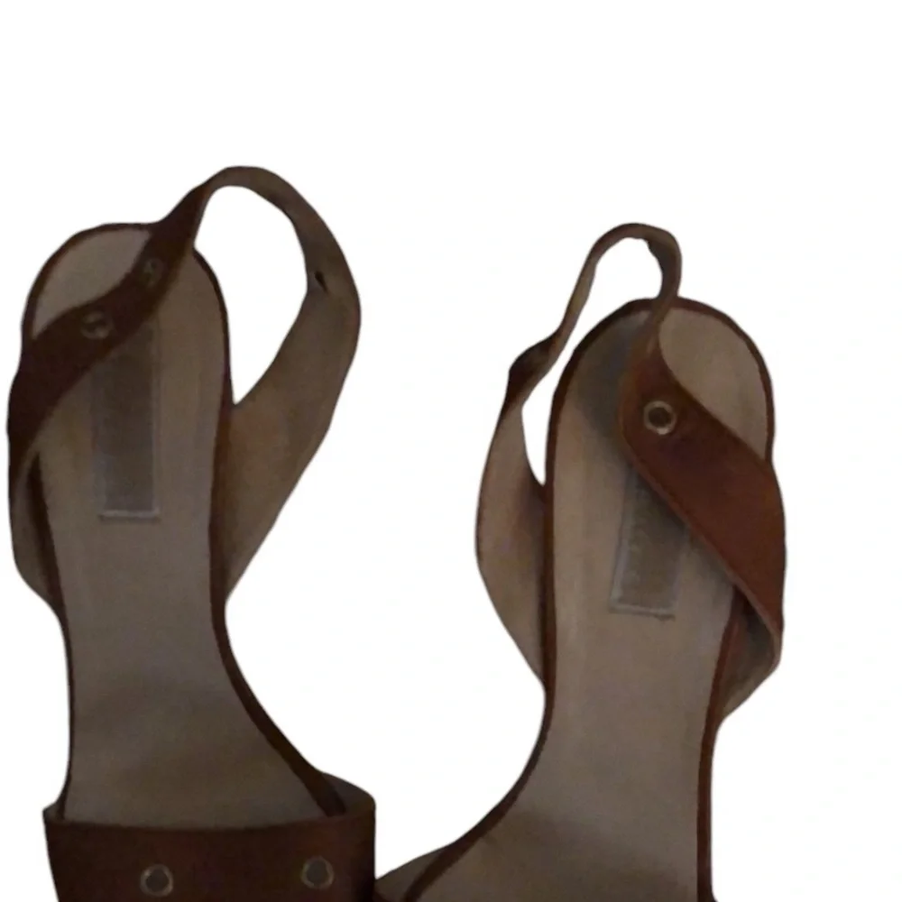 Micheal Kors brown/ cognac 10.5 leather wedge W/ rope covered platform heel